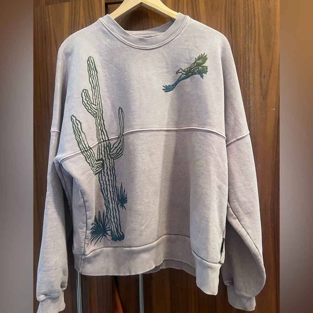 Lilac Sweatshirt with Cactus and Bird Design